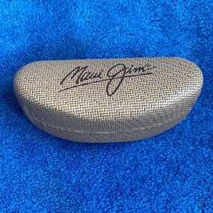 Maui Jim Sunglasses case and cloth pad